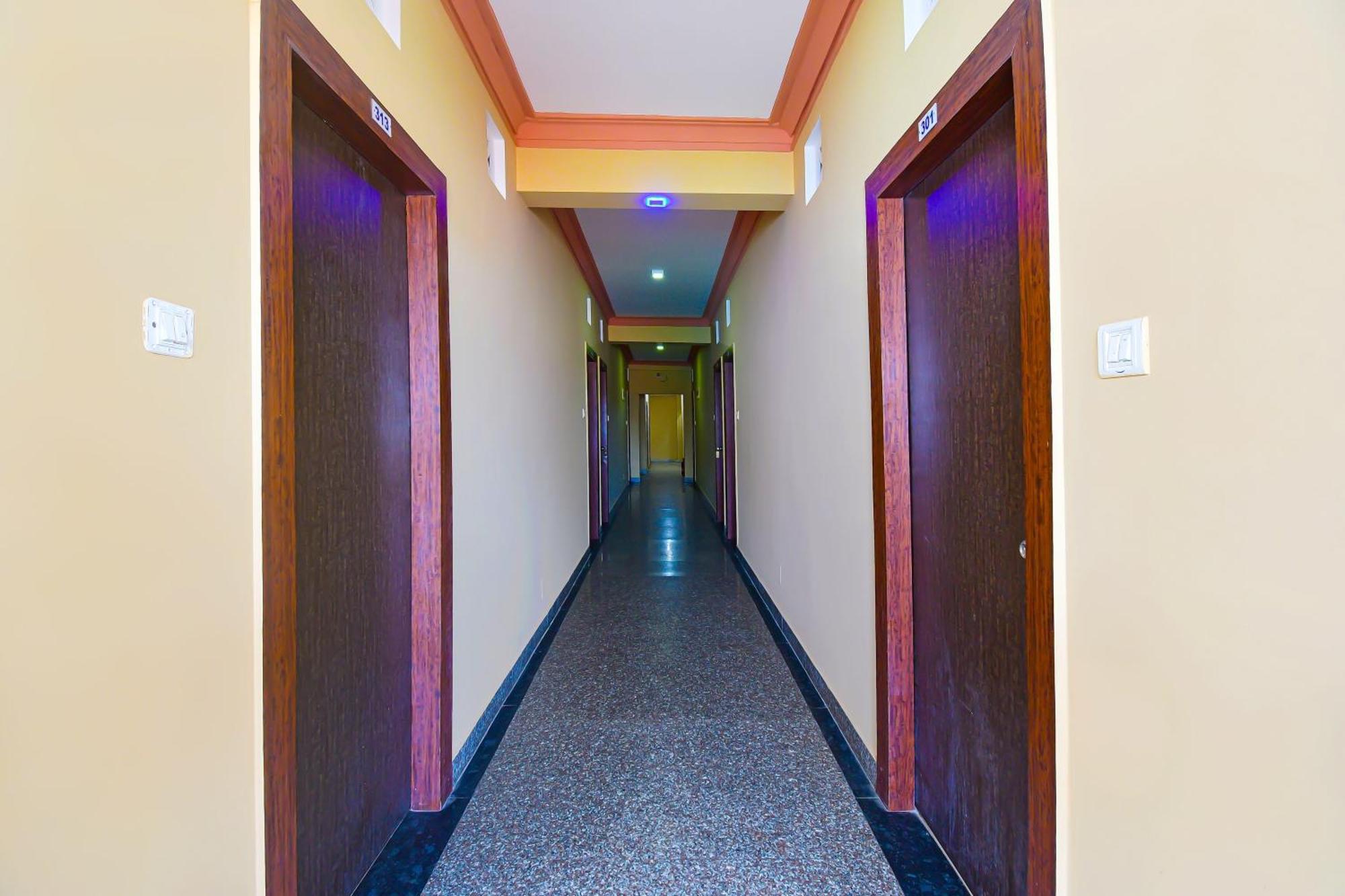 Oyo Flagship Hotel Sea Garden Puri Zewnętrze zdjęcie